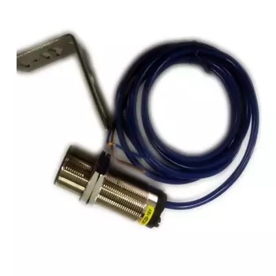 SS2-220V-B-1提升機(jī)速度開關(guān)、SSS-HL速度傳感器安裝在被傳動(dòng)軸旁廠家